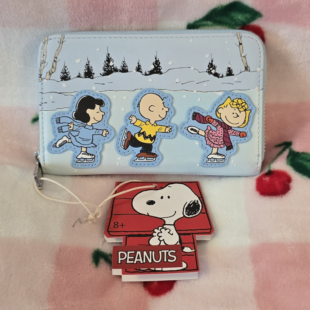Loungefly Peanuts Winter Wallet